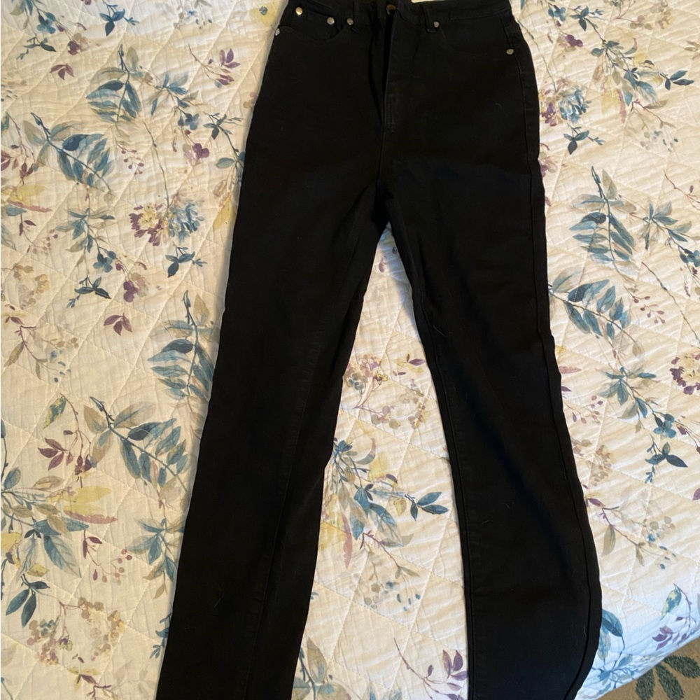 Women’s size 6 tall skinny jeans